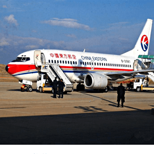 南昌航空货运航空快运业稳步发展的原因是什么？